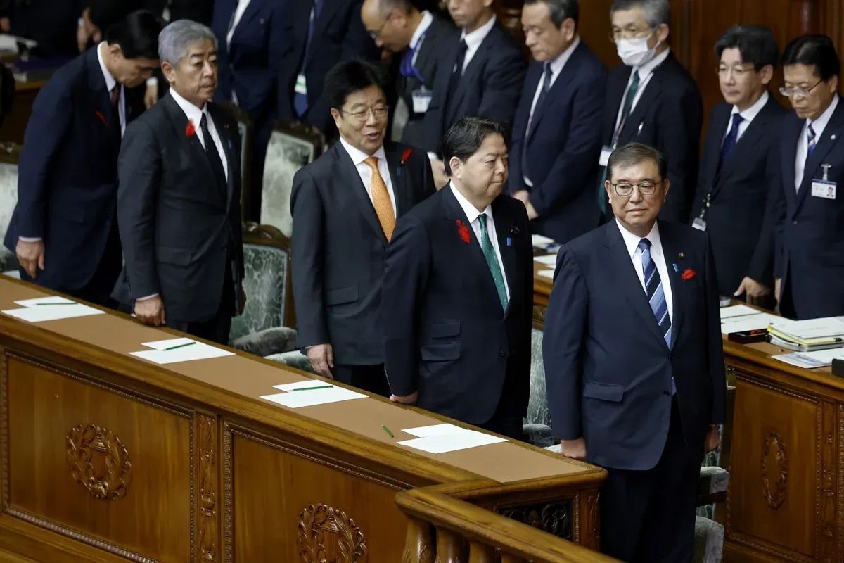 日本执政党: 在选举挫折后面临下一步挑战