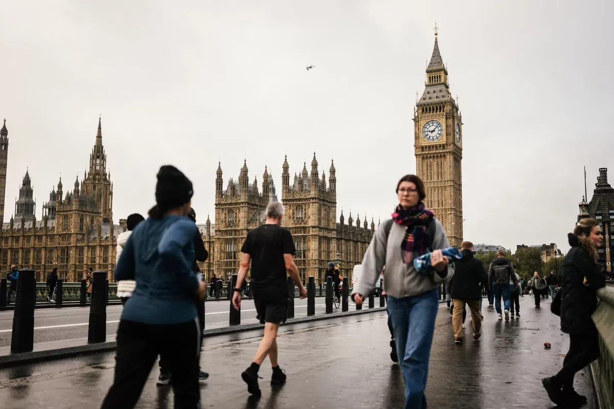 Pimco和Fidelity：市场动荡后继续押注英国国债