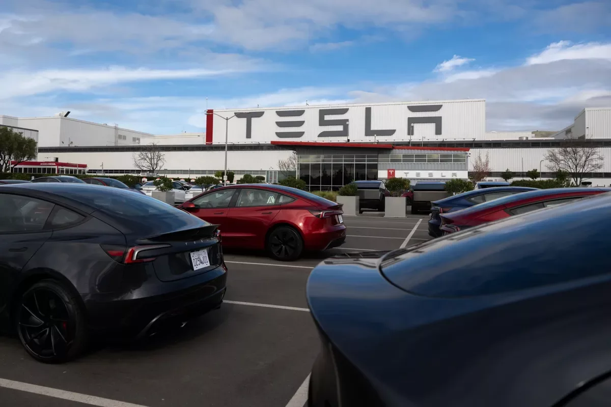 Tesla: 又一分析师预测今年车辆销量将再次下滑