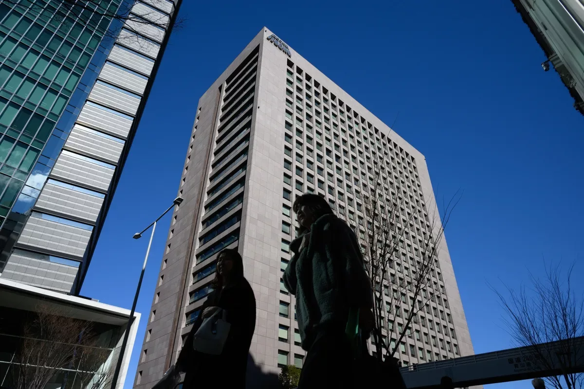 伯克希尔增持日本最大贸易公司股份